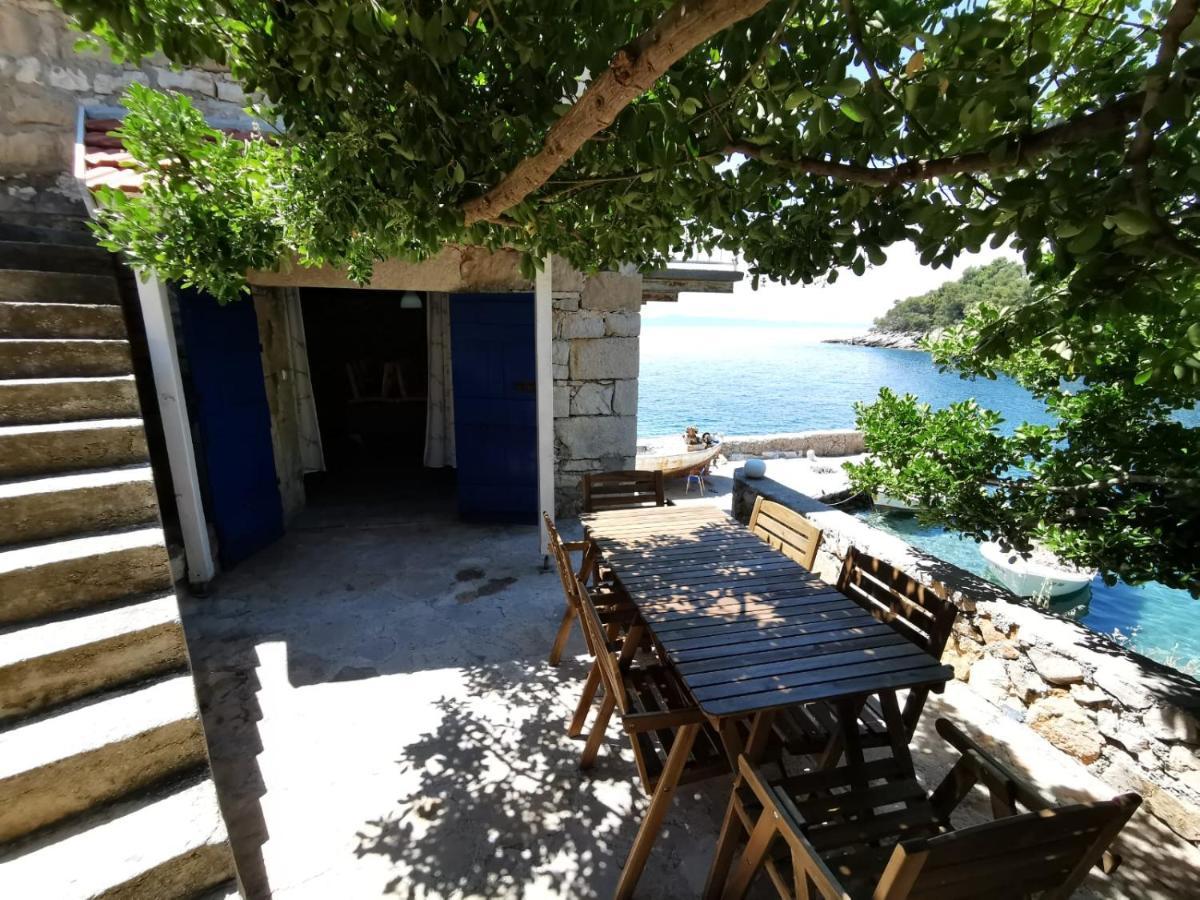Kamena Kucica Holiday home *